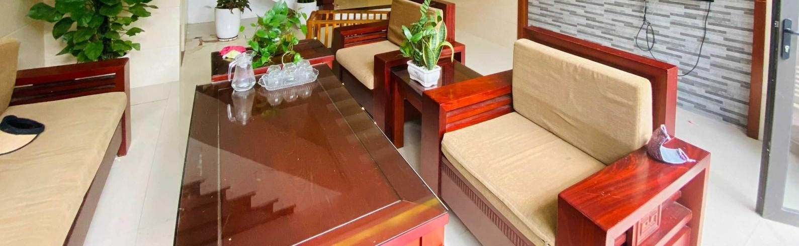 Bán nhanh căn nhà phố P. Hà Huy Tập, TP Vinh giá chí 3 tỷ 4
