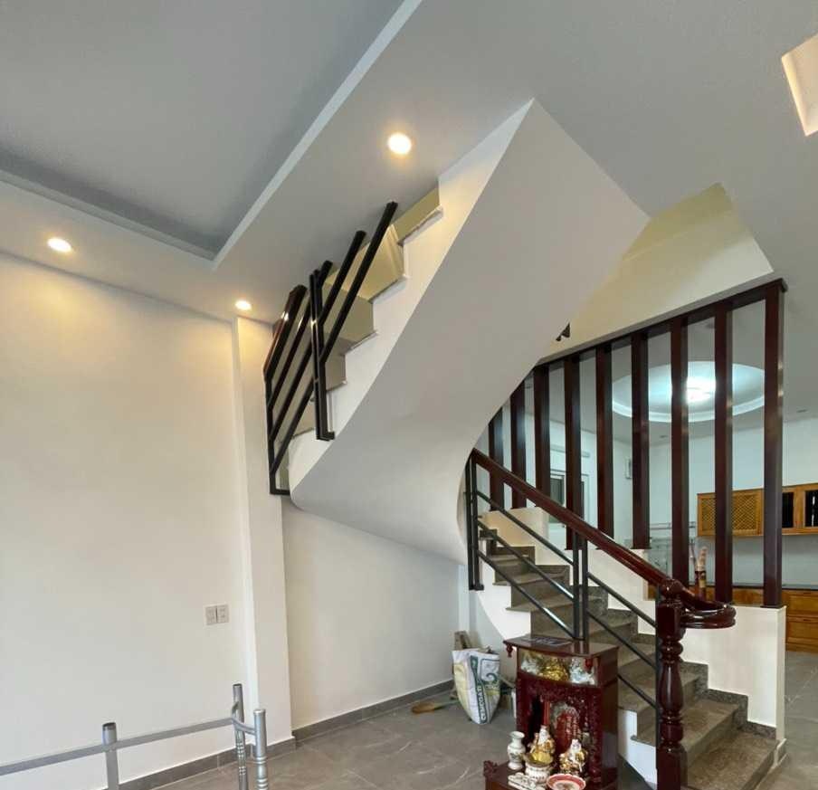Bán nhà phố Phường 3 TP. Đà Lạt, Lâm Đồng đã có sổ riêng