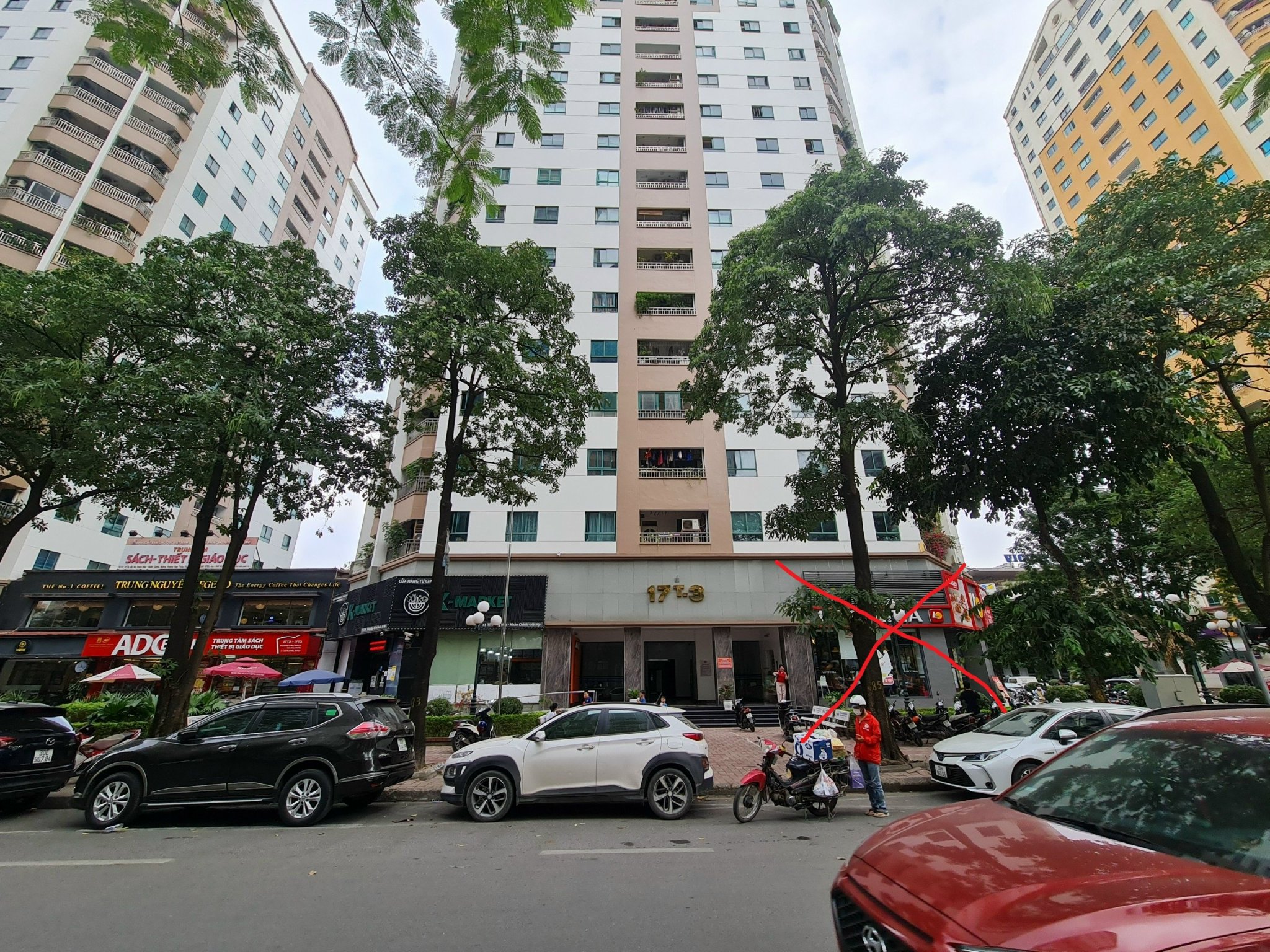 ĐỘC NHẤT!!! Bán shophouse chân đế 17T Hoàng Đạo Thúy đang cho thuê, sổ vĩnh viễn