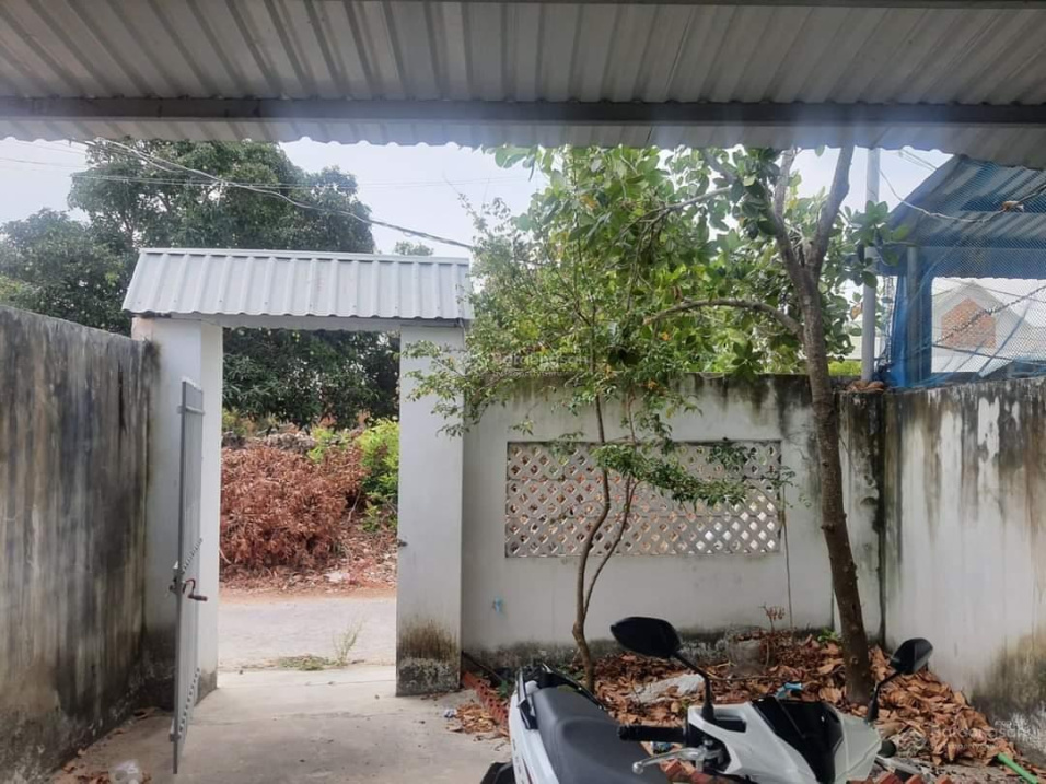 Cho thuê nhà gần biển Long Hải diện tích 100m2 giá 3.2 triệu/tháng