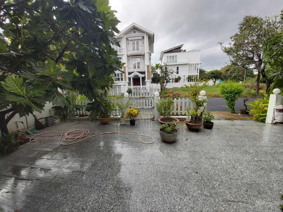 Cho thuê villa  KĐT biển An Viên, Nha Trang diện tích 264m2