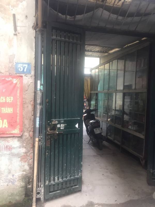 Bán nhà cấp 4 mặt ngõ phố Thụy khuê , thông ra Võng Thị gần Hồ Tây