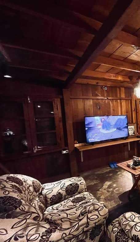 Bán nhà phố Đà Lạt, Lâm Đồng khu kinh doanh tốt, giá rẻ