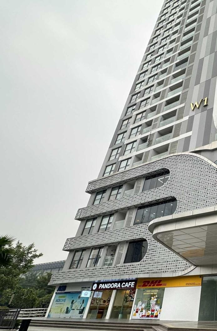Cần tiền trả nợ vay ngân hàng nên bán gấp căn Shophouse Nam Từ Liêm