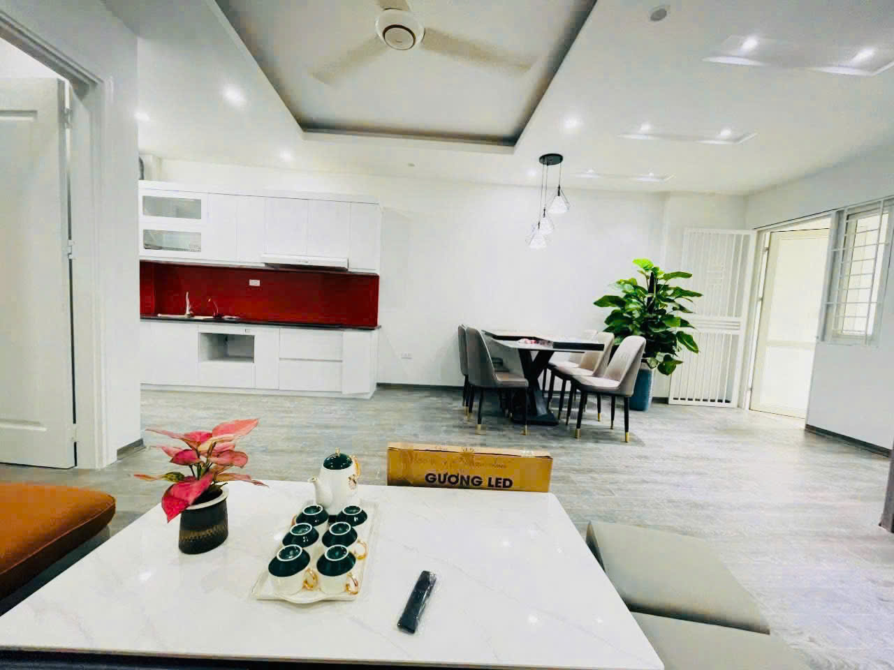 Bán căn hộ 70m², giá 2 tỷ 3xxtr, chung cư Thanh Hà  full nội thất
