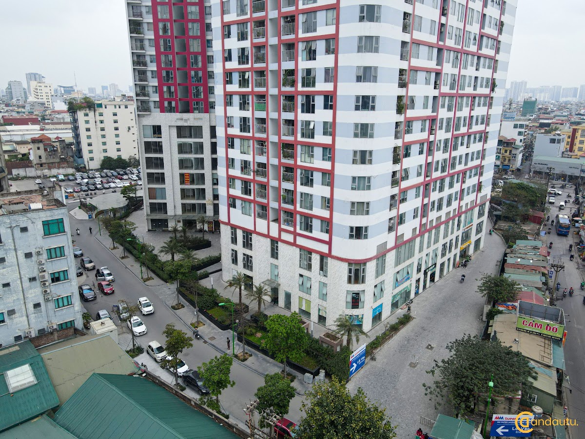 Imperial Plaza