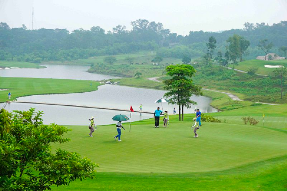 Văn Lang Empire Golf Club